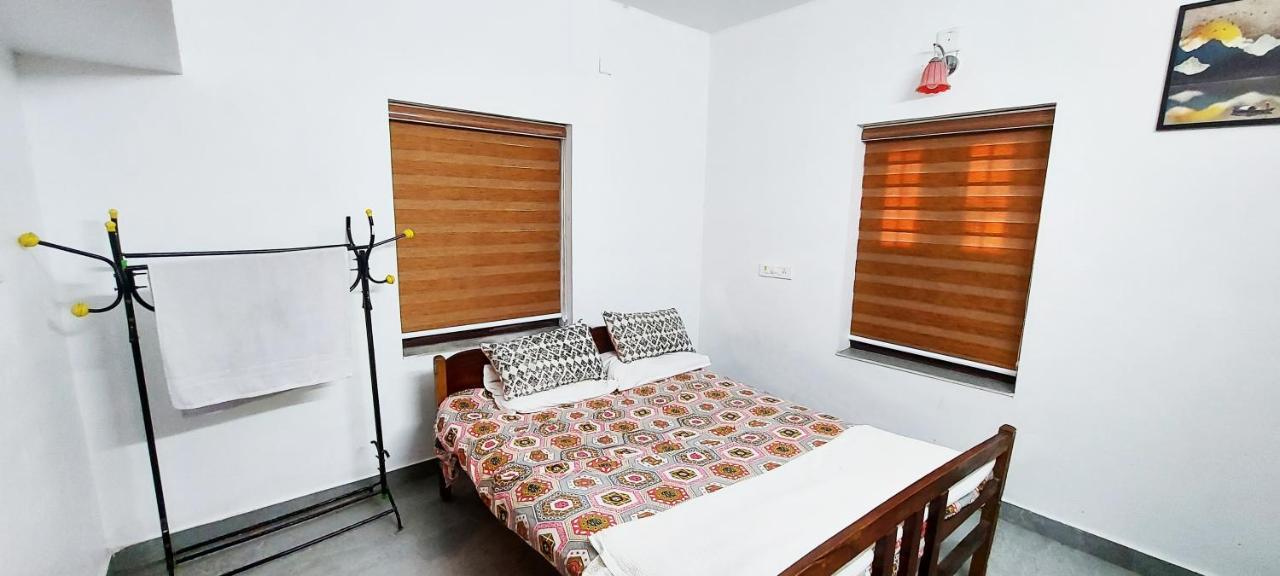 Pallipuram Forestay -3 Bhk Villa Kochi מראה חיצוני תמונה